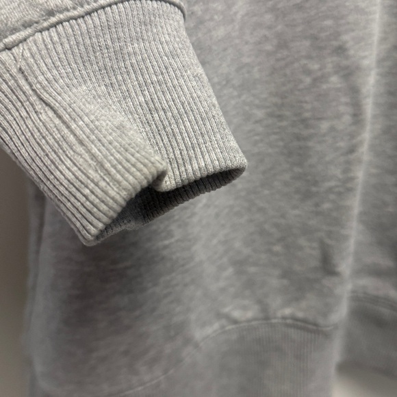 Calvin Klein 1/4 Zip pullover - Picture 7 of 7